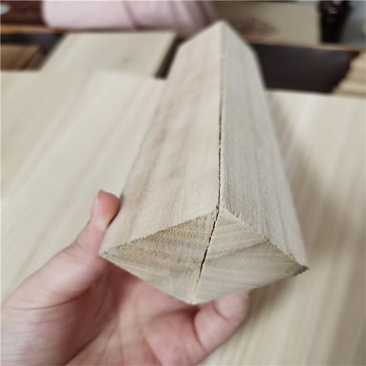Triangle Paulownia Wood Boards